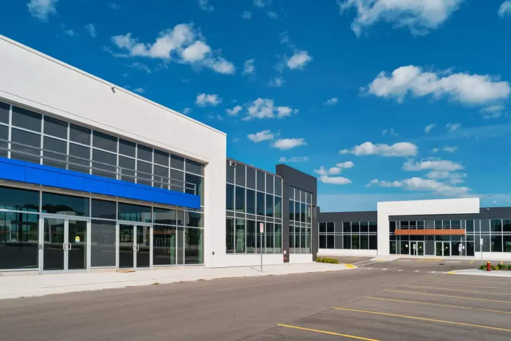 Choosing Energy-Efficient Window Systems for Commercial Properties