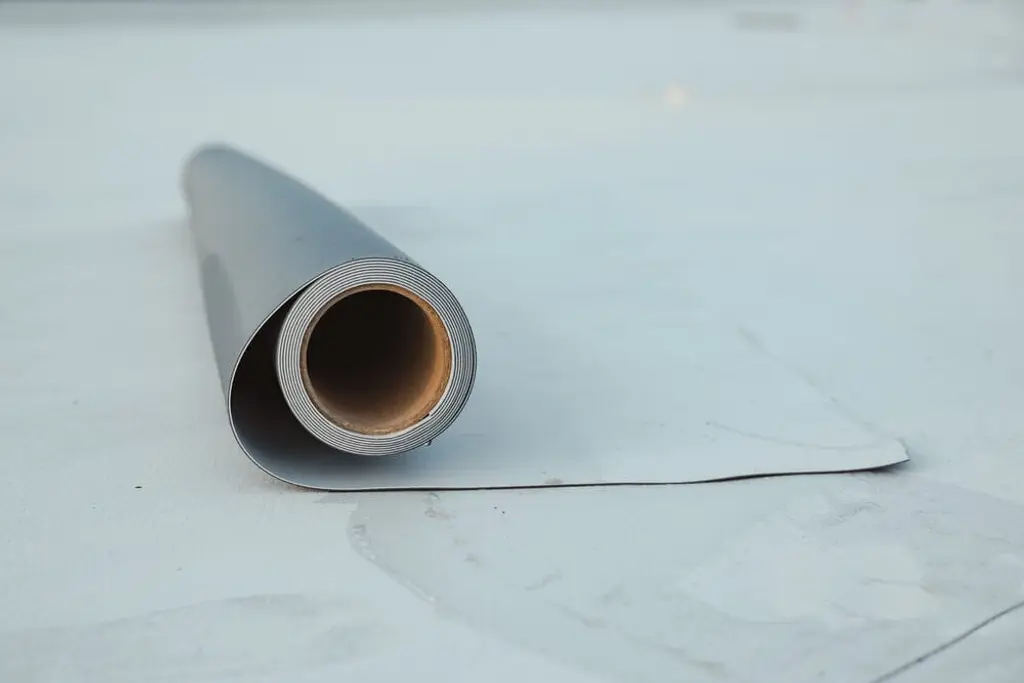 Single-Ply Commercial Roofing: TPO, EPDM, and PVC Systems